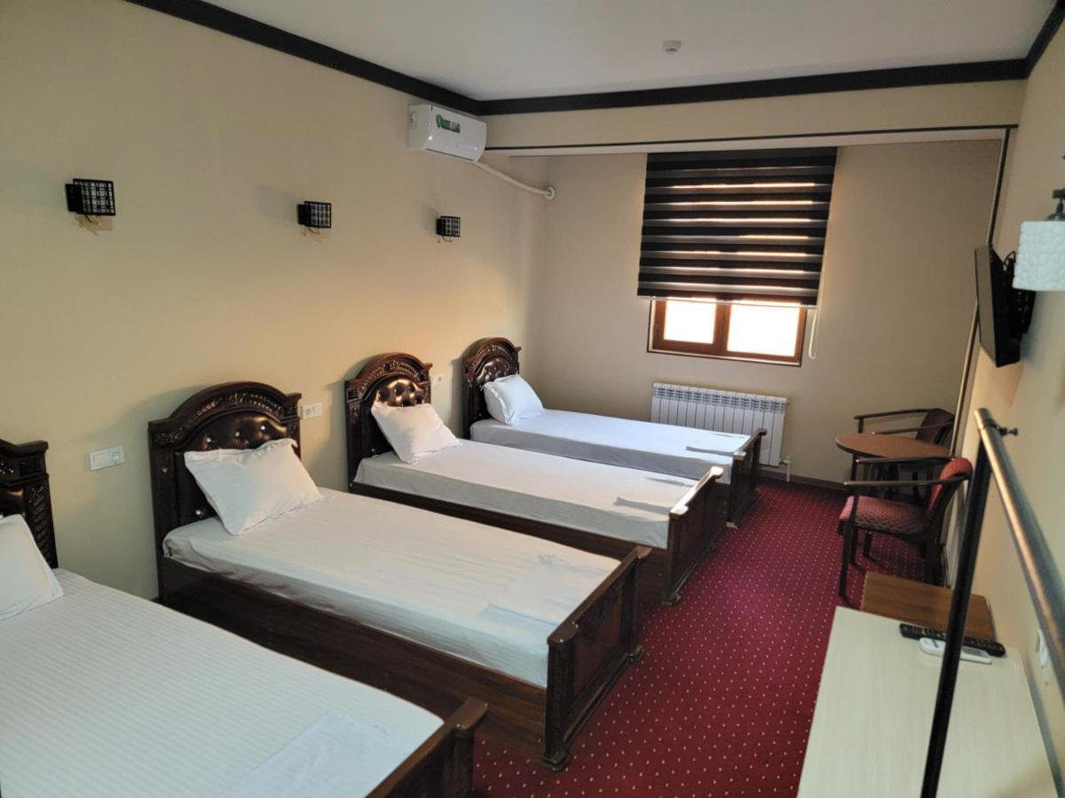 Mufarshox Hotel บูคารา ภายนอก รูปภาพ